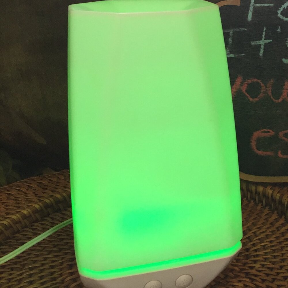 LED Essential Oil Diffuser & Encyclopedia of Essential Oils Book Set